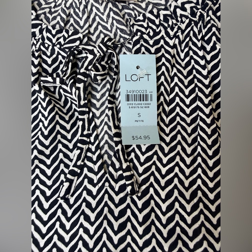 NWT Talbots black white chevron sleeveless ruffle neck preppy casual blouse S - Picture 9 of 9